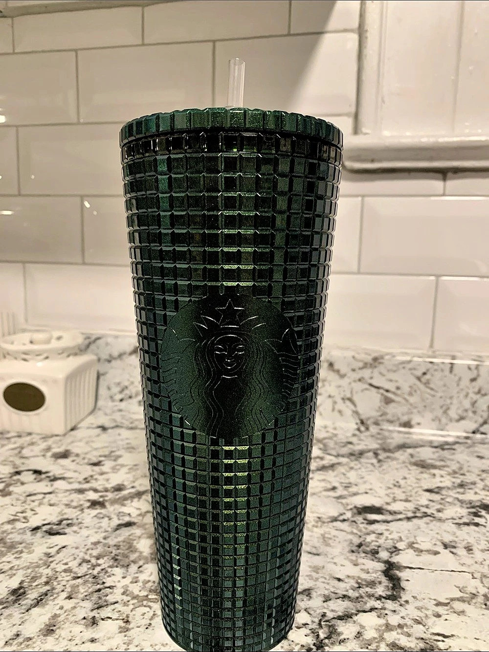 🆕-Starbucks Green Glossy Studded Venti Cold Cup Green & Black Bottom With Straw